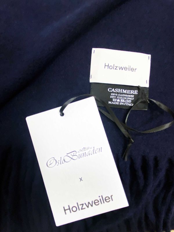 Ascot Cashmere Sjal Holzweiler /Oslobunaden